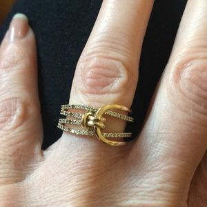 Lovely Nadri ring🌟